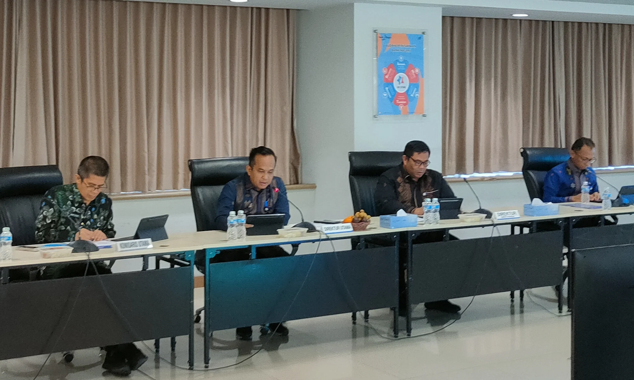 Direktur Utama Bank Nagari Tegaskan Komitmen Transparansi